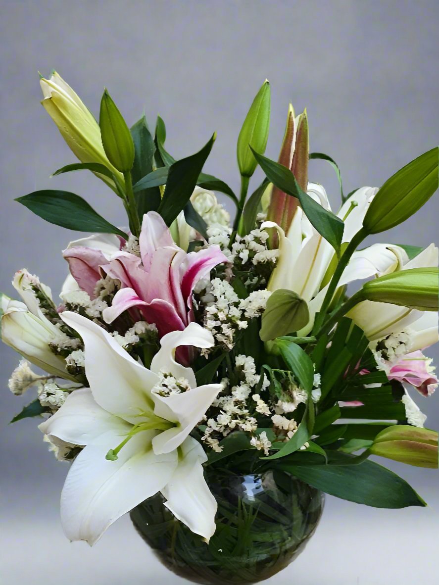 Beautiful Bouquet in a Stylish Pot